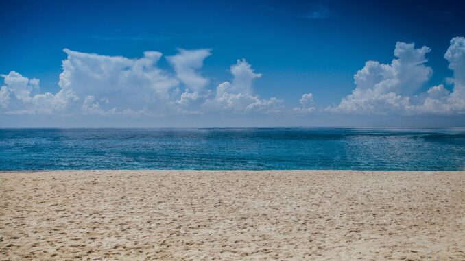 beach-1845945_1280